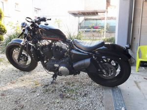 Sacoches Myleatherbikes Iron Roadster (34)
